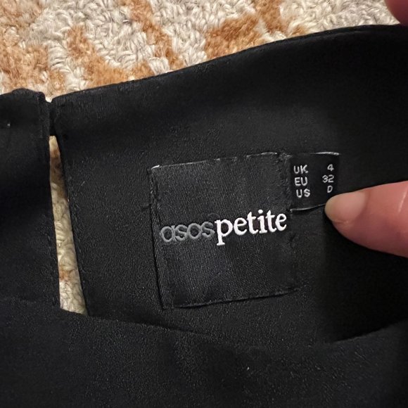 ASOS Petite Black Jumpsuit With Chic Racer Detail Sz 0 Like NEW - Picture 10 of 14